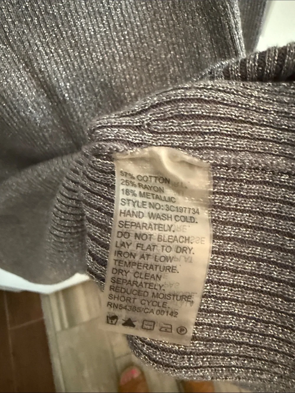 Peter Nygard Silver-Gray Ribbed Cowl Neck Sweater